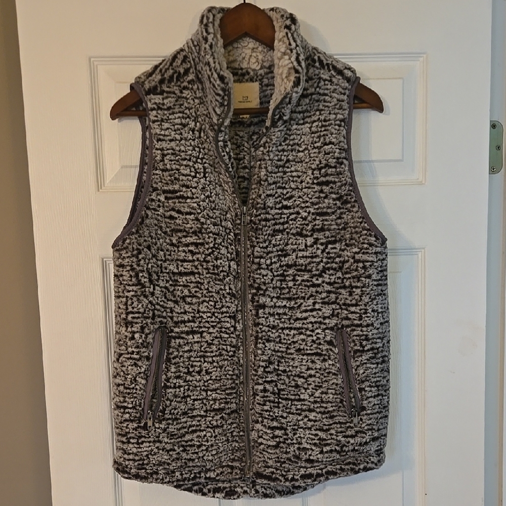 Thread & Supply Gray Sherpa Vest